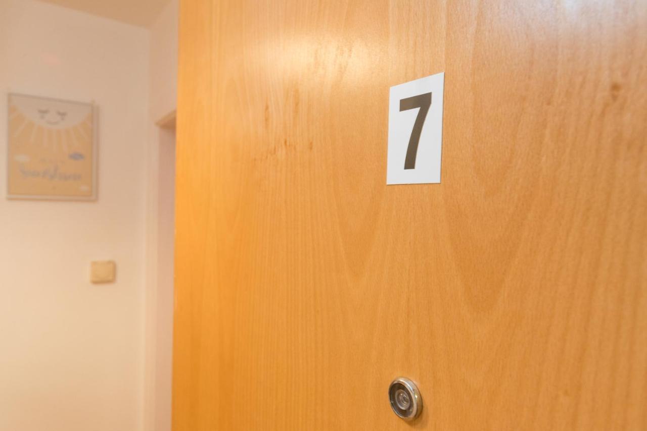 City Centre Posh Parlour Gated Parking 1Bed Wifi Kingston upon Hull Exterior photo