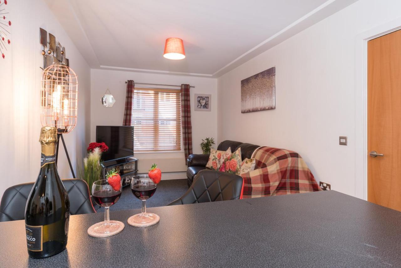 City Centre Posh Parlour Gated Parking 1Bed Wifi Kingston upon Hull Exterior photo